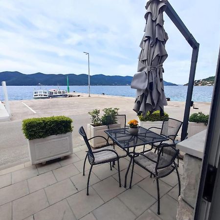 Apartment Mareta In Viganj Esterno foto