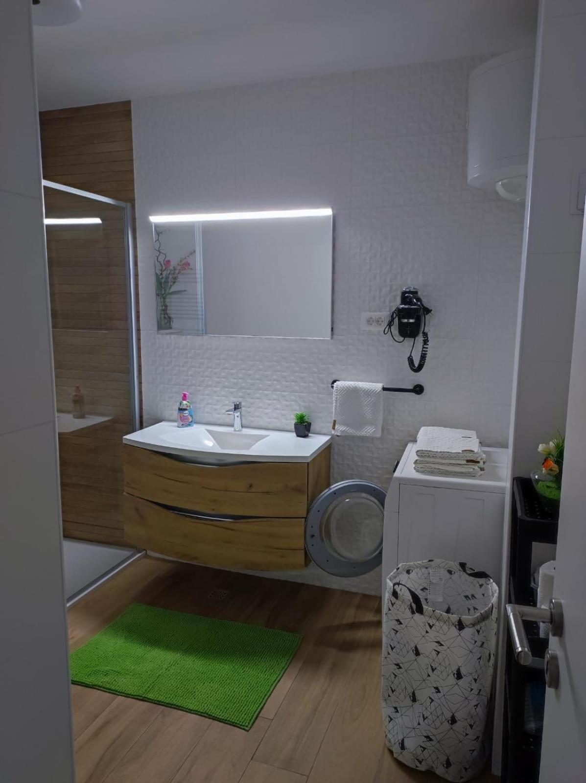 Apartment Mareta In Viganj Esterno foto